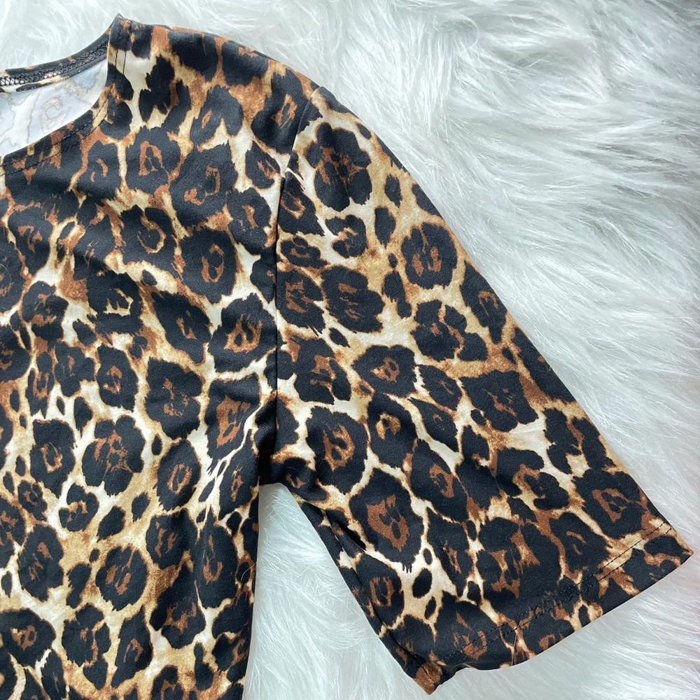 Lepoard Crop Top & High Waist Midi Skirt Set - Picture 9 of 14